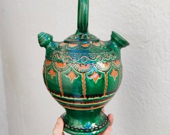 Botijo de cerámica para colección - Hecho y pintado a mano - "Tito" - 28cm. (11") - Hecho en Úbeda, España - Andalusian ceramic green botijo