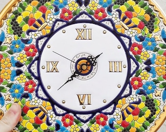 Horloge espagnole en céramique de 29 cm. (11,4") émaillée à la main en or 24 carats à Séville - Andalousie - Espagne - Horloge murale andalouse en céramique