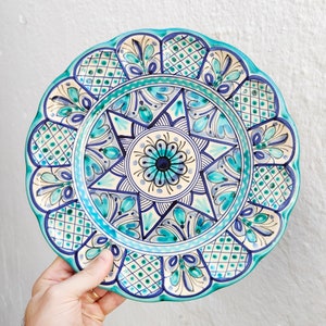 30cm hand painted plate. (12") various decorations - Wall hanging plate - Hand painted - Toledo - Wall ceramic plate -