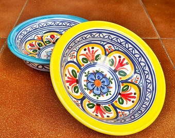 Set of 3 hand-painted ceramic bowls - made in Spain - Food and dishwasher safe - Lead free - Ceramic bowls handpainted