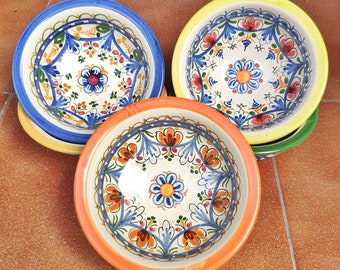Set of 3 hand-painted ceramic bowls - 16cm.(6.3") - Suitable for microwaves and dishwashers - Lead free - Ceramic bowls handpainted -
