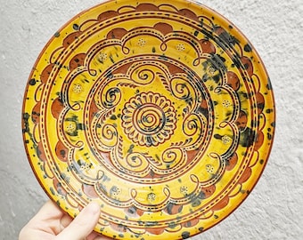Assiette andalouse en céramique - faite à la main - peinte à la main - 28cm. (11") - Úbeda - Andalousie - Espagne - Tito Yellow - Plaque murale andalouse