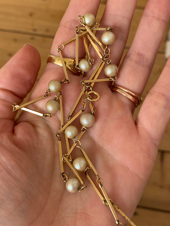 Vintage 70's Gold Tone Faux Pearl Articulated Speciality