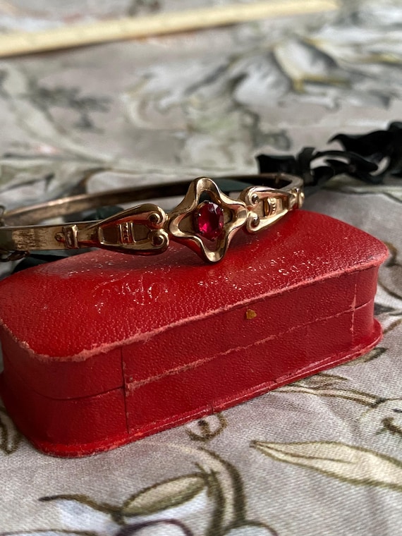 Antique Victorian ruby paste hinged bangle - image 1