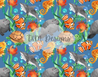 以下が含まれることがあります： 青い背景に、様々な海の生き物の水彩画が描かれたシームレスなパターン。パターンには、ウミガメ、タツノオトシゴ、クマノミ、サメ、マナティー、カニが含まれています。