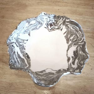 Handmade ceramic marble bowl Organic shape dish Modern kitchen utensIl Minimalist serving homeware Gray black pattern on a white base