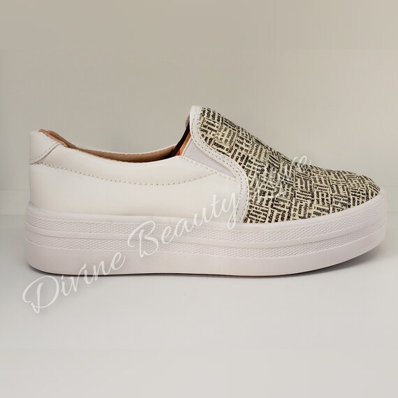 Vans hotsell newspaper shoes