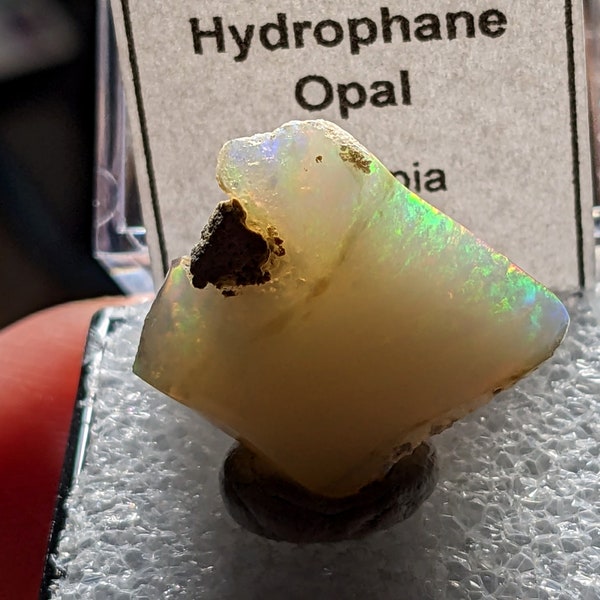 12.5 carat contra-luz precious hydrophane opal thumbnail specimen from Ethiopia