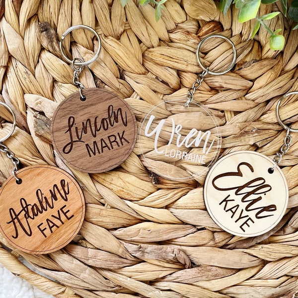 Personalized Engraved Wooden Name Keychain, Name Keychain, Childs Keychain, Baby Shower Gift, Mom Gift, Keychain accessories, Bag Charm