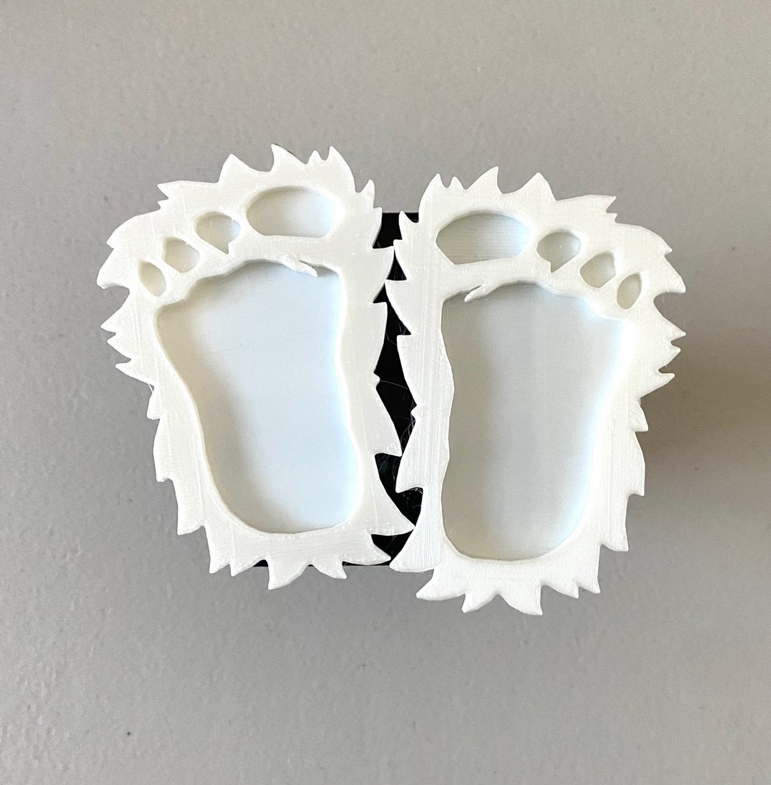 Big Foot Sasquash Hairy Feet in 3d Black W White N White 2 - Etsy Denmark