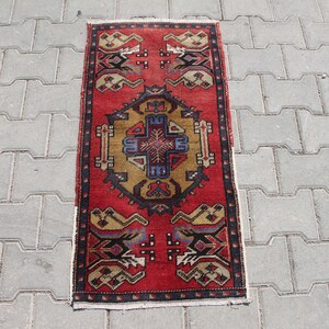 Red Vintage Rug, 1.6 x 3.2 ft Rug, Turkish Rug, Handmade Rug, Red Oushak Rug, Anatolian Rug, Rustic Rug, Home Decor Rug, Boho Rug, Old Rug