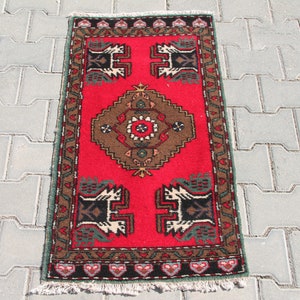Red Vintage Door Mat, 1.8 x 3.3 ft Rug, Small Turkish Rug, Red Oushak Rug, Anatolian Rug, Handmade Rug, Old Rug, Tribal Rug, Turkey Rug