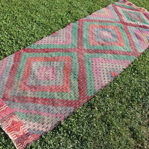 Muted Kilim Runner, 2.6 x 9.2 ft Rug, Turkish Runner Rug, Hallway Kilim Runner, Vintage Kilim Rug, Bohemian Hallway Rug, Pink Kilim Runner