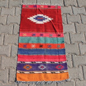 Tapis kilim anatolien en laine fait main : décoration tribale bohème (1,8 x 3,4 pi)