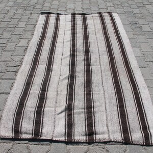 Striped Gray and Black Kilim, 4.3&#39; x 7.6&#39; ft Turkish Kilim, Handmade Rug, Vintage Rug, Bohemian Kilim Rug, Ethnic Kilim Rug, Rustic Kilim