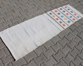 White Turkish Kilim Runner: Vintage Wool Hallway Rug (2.1 x 7.2 ft)