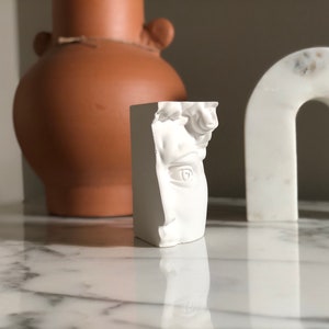 Statua di Adone, scultura in cemento bianco per la casa, dio greco-romano, regalo unico