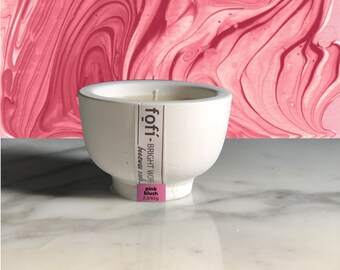 Vela perfumada de lujo PINK BLUSH, fragancia para el hogar, cera de abejas natural pequeña, aroma a rosa, decoración de cemento blanco, regalo único hecho a mano