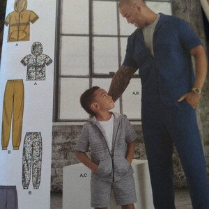 Uncut simplicity R11338 boys and men&#39;s tracksuit size s-l/s-xl