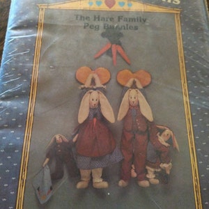 Country patterns The hare family peg bunnies #723