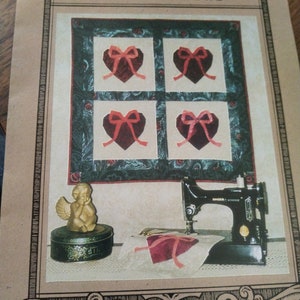 Hearts 'n Bows England Design Studios