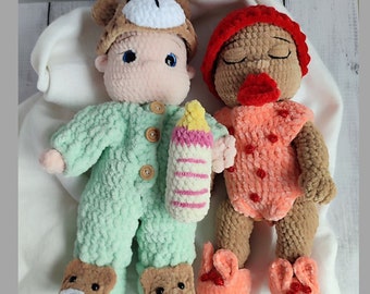 2 Babies crochet pattern, Baby dol, English PDF with 3 supporting videos with YouTube subtitles in Turkish, Spanish, Portuguese, German