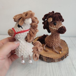 Crochet Pattern Horse Keychain Pony Keychain Handmade Keychain Cute Key Chain Handmade Horse Crochet pony PFD Pattern Crochet Farm Animals
