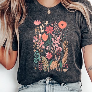 Flower Shirts,Aesthetic Wild Flower Shirt, Botanical Floral,Minimalist Shirts for Women,Botanical Shirt, Nature Lover Shirt,Ladies Shirts