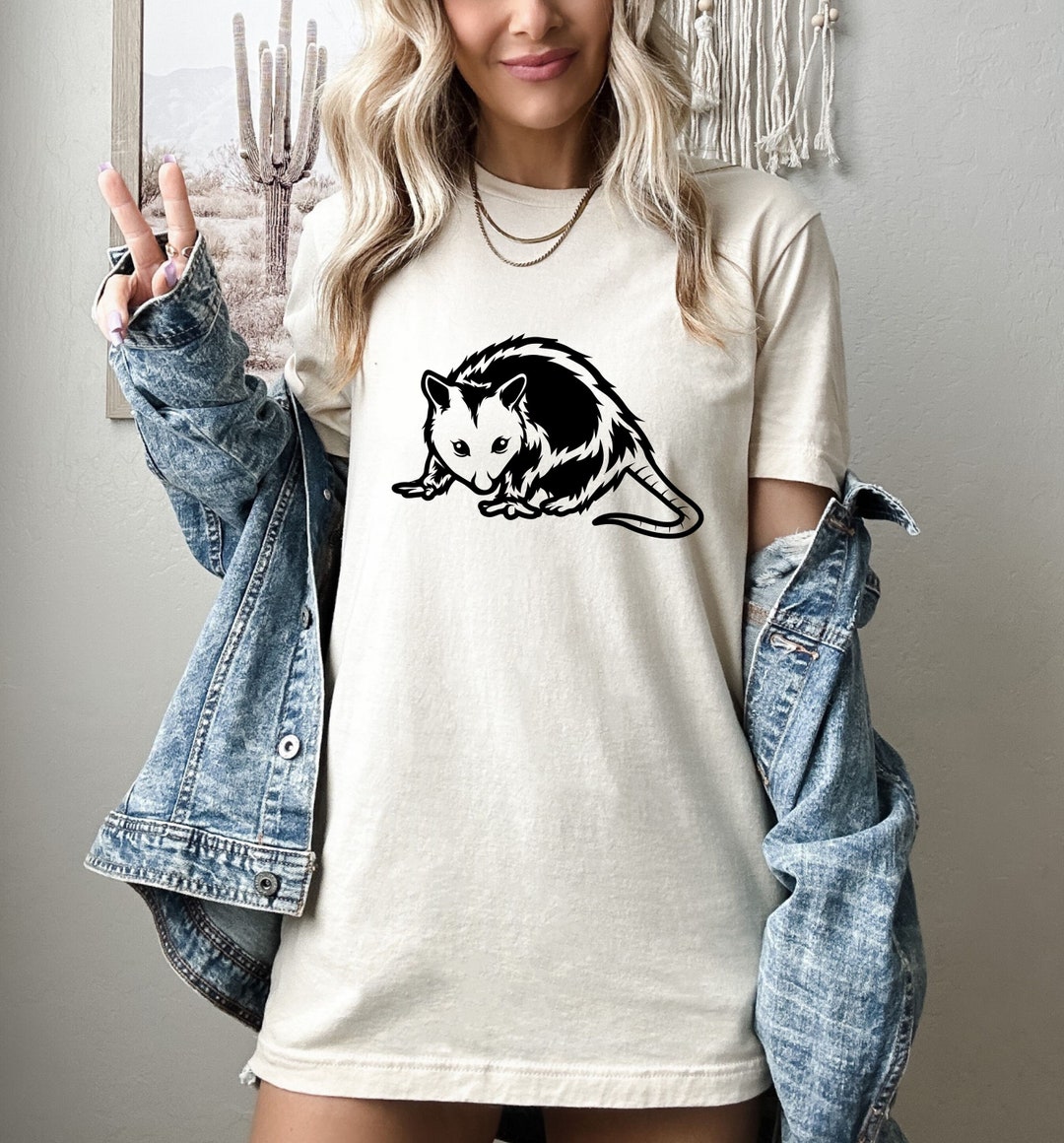 Aesthetic Opossum Tshirt, Womens Opossum Tee, Funny Animal Shirt
