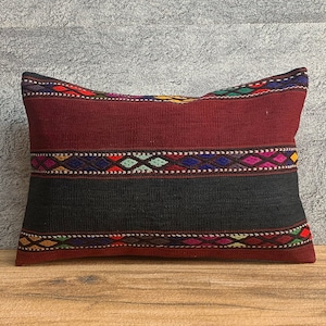 Turkish Kilim Pillow, 16x24 Bohemian Kilim Pillow, Decorative Turkish Kilim Pillow, Handwoven Kilim Pillow, Home Decor, Pillow Cover P3060