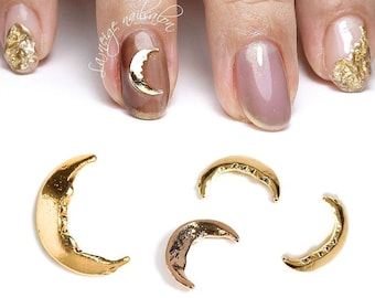 Moon NAIL il_340x270.2827077134_gxoo.jpg