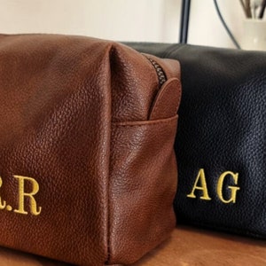 Personalised Embroidered Mens Vegan Leather Wash Bag Toilet Bag Brown/ Black image 6