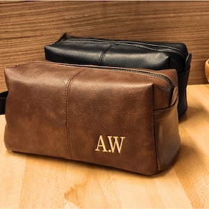 Personalised Embroidered Mens Vegan Leather Wash Bag Toilet Bag Brown/ Black image 1