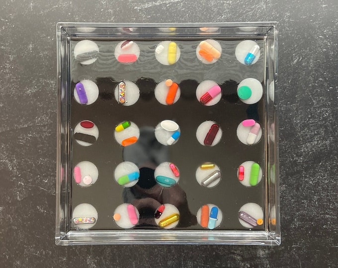 7.5"x7.5" Chill Pill Resin Art - White Dots