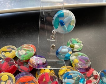 One Color Pill Badge Reel