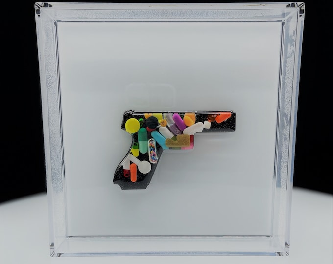 7.5"x7.5" Chill Pill Resin Art - Side Piece