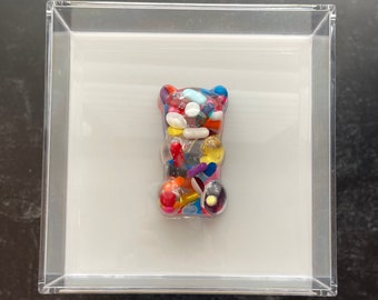 7.5"x7.5" Chill Pill Resin Art - XL Bear