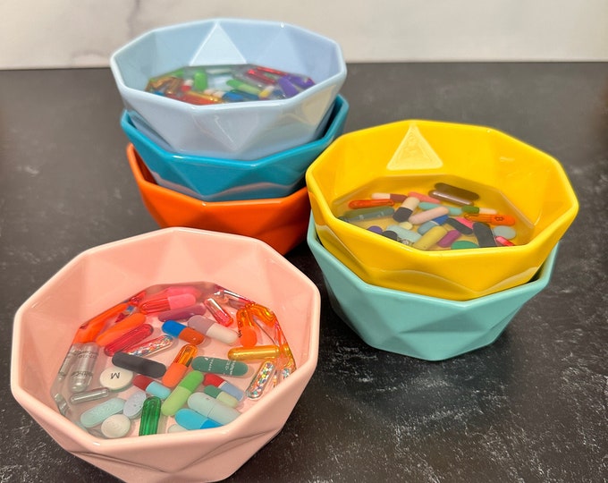 Large Geometric Chill Pill Ring Dish