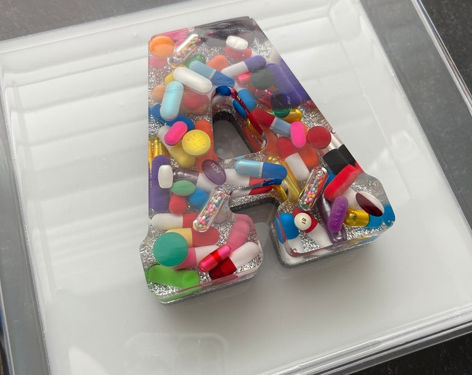 NEW 7.5"x7.5" Chill Pill Resin Art - Initial