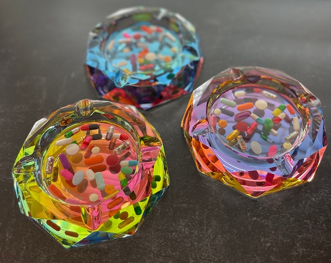 Crystal Iridescent Chill Pill Ashtray - Faceted Circle
