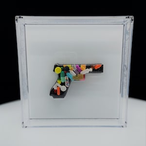 7.5&quot;x7.5&quot; Chill Pill Resin Art - Side Piece