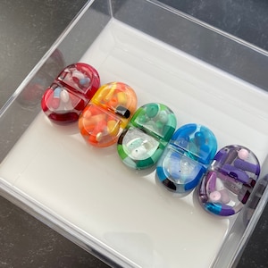 NEW 7.5&quot;x7.5&quot; Chill Pill Resin Art - Rainbow Capsules