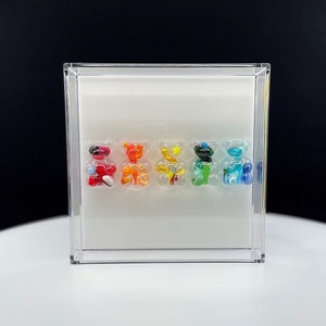 NEW 7.5"x7.5" Chill Pill Resin Art - Rainbow Bears