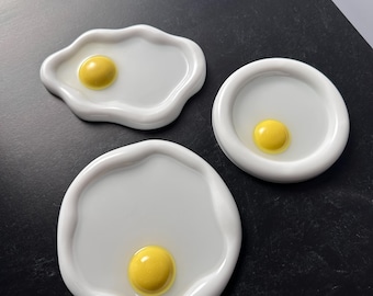 Egg-y Trinket Tray (Single)