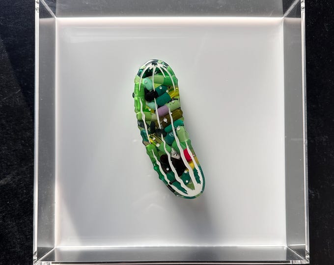 7.5"x7.5" Chill Pill Resin Art - Pickle