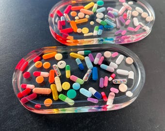 Rainbow Chill Pill Resin Tray Without Sprinkles (Single)
