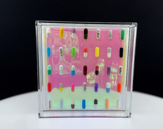 7.5"x7.5" Chill Pill Resin Art - Iridescent
