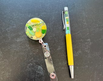 The Perfect Gift Badge Reel & Pen Set - Yellow/Green