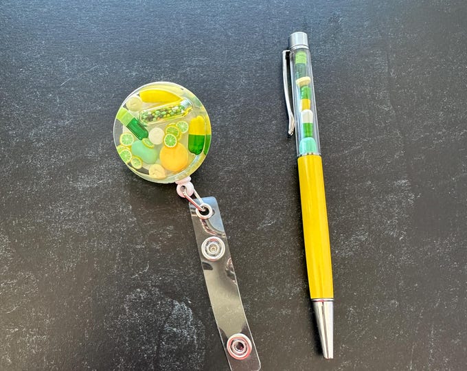 The Perfect Gift Badge Reel & Pen Set - Yellow/Green