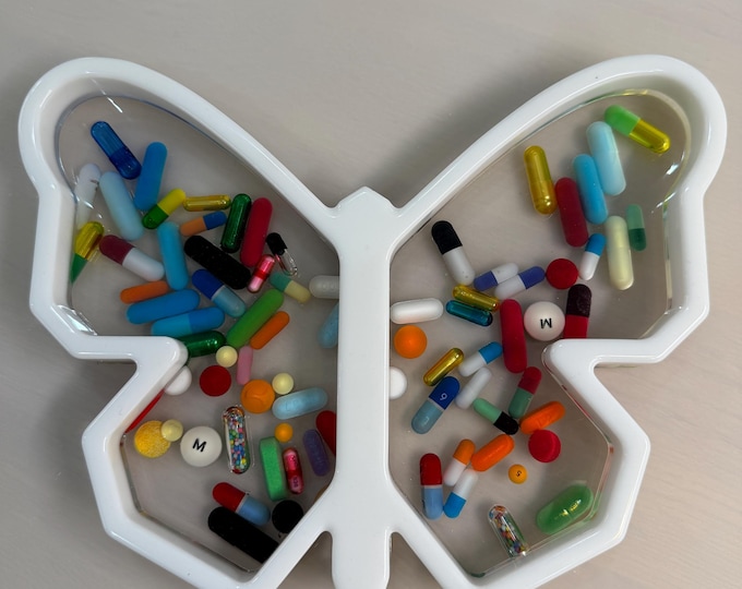 One & Done Large Chill Pill Butterfly Resin Tray (Single)